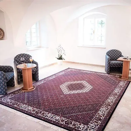 Hotel Doktorschlossl 2*